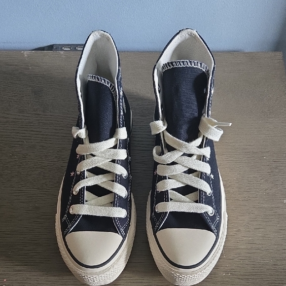 Converse Black and White High-Top Sneakers - Picture 8 of 9